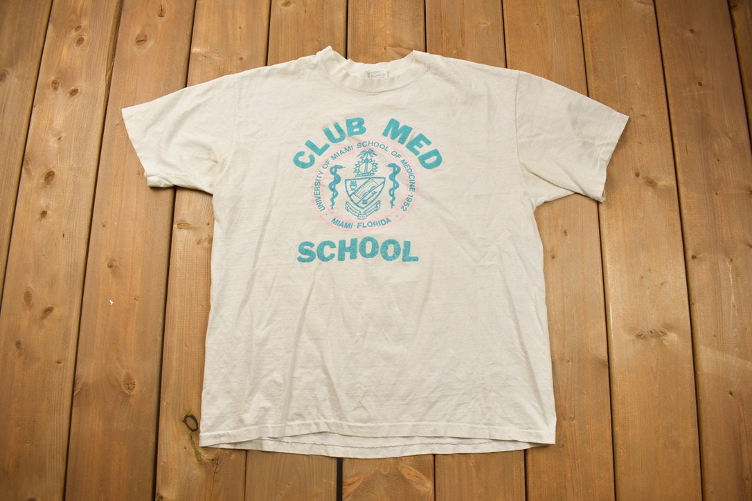 Vintage 1990s University Of Miami Club Med Graphic T Shirt / Vintage T Shirt / Streetwear / Graphic Tee / Single Stitch / Made In USA