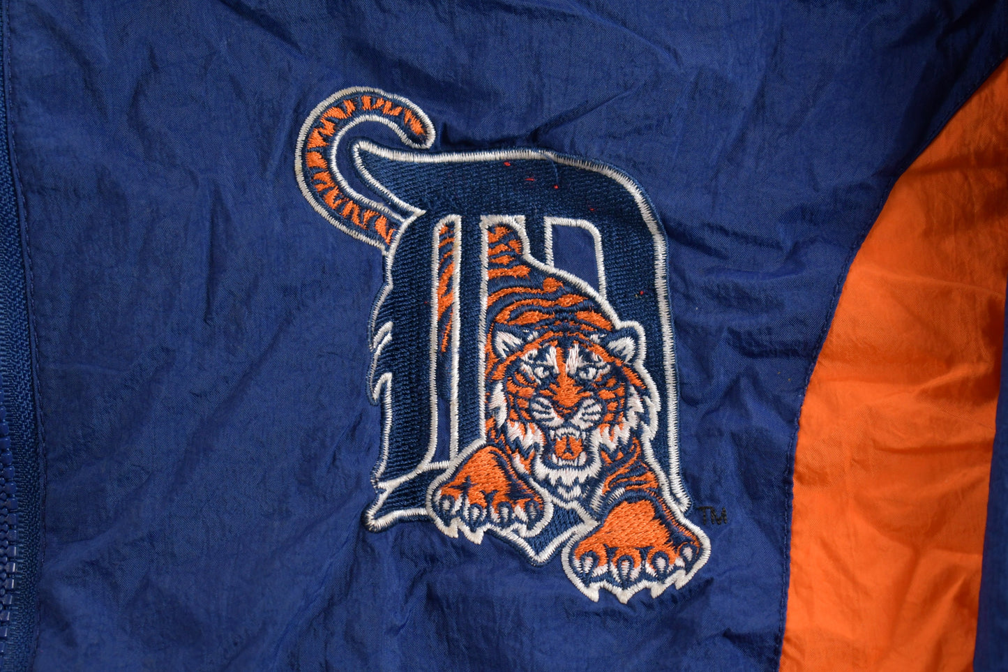 Vintage 1980s Detroit Tigers MLB Windbreaker Jacket / Zip Up / Athleisure / Stadium Apparel / Embroidered / Patchwork / Streetwearz