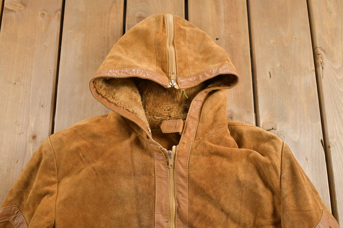 Vintage 1980s Sherpa Lined Suede Leather Jacket / Fall Outerwear / Leather Coat / Winter Outerwear / Suede Jacket / 80s Leather