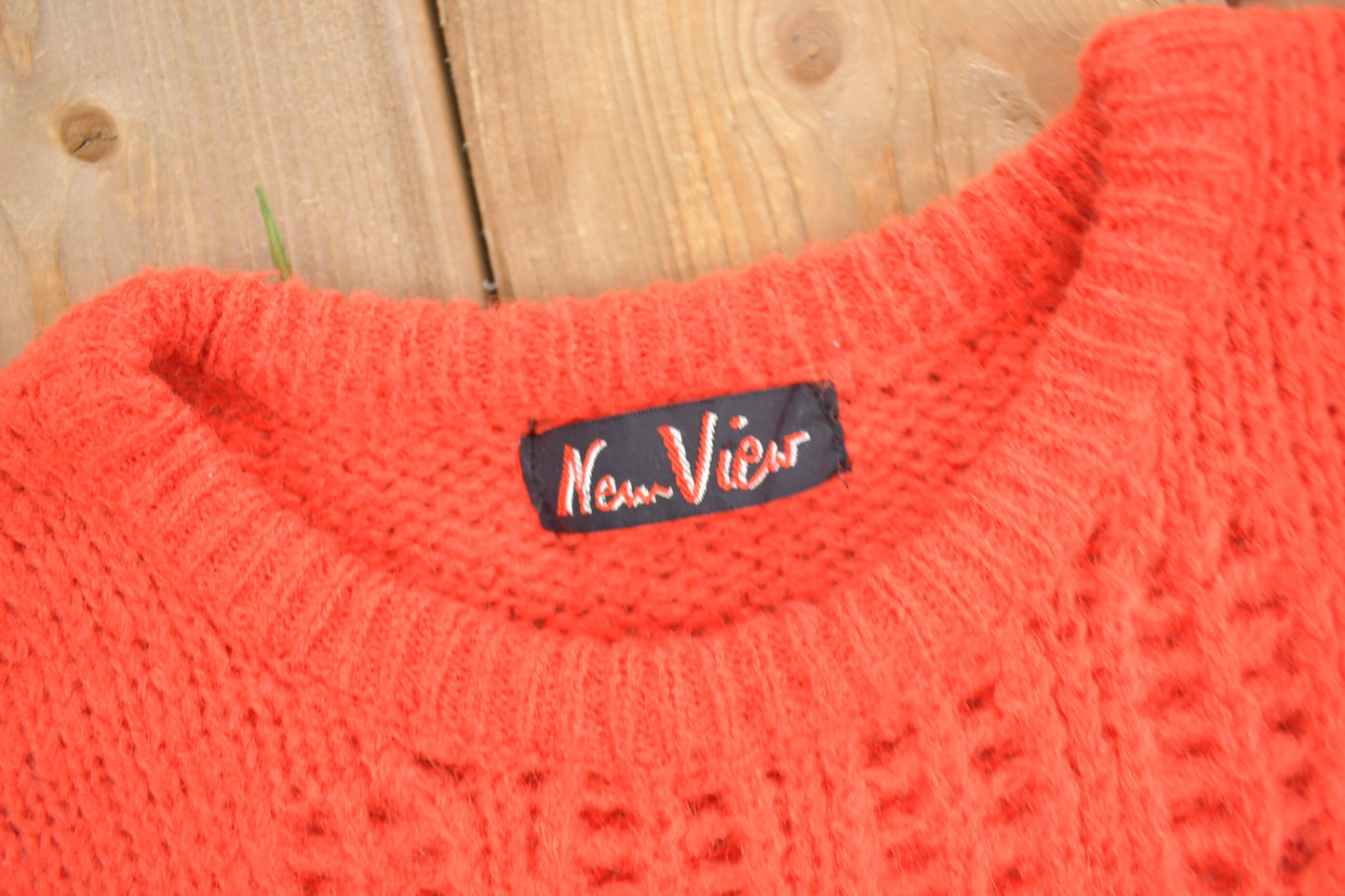 Vintage 1980s New View Knit Orange Crewneck Sweater / Vintage 80s Colourful Sweatshirt / Abstract Pattern