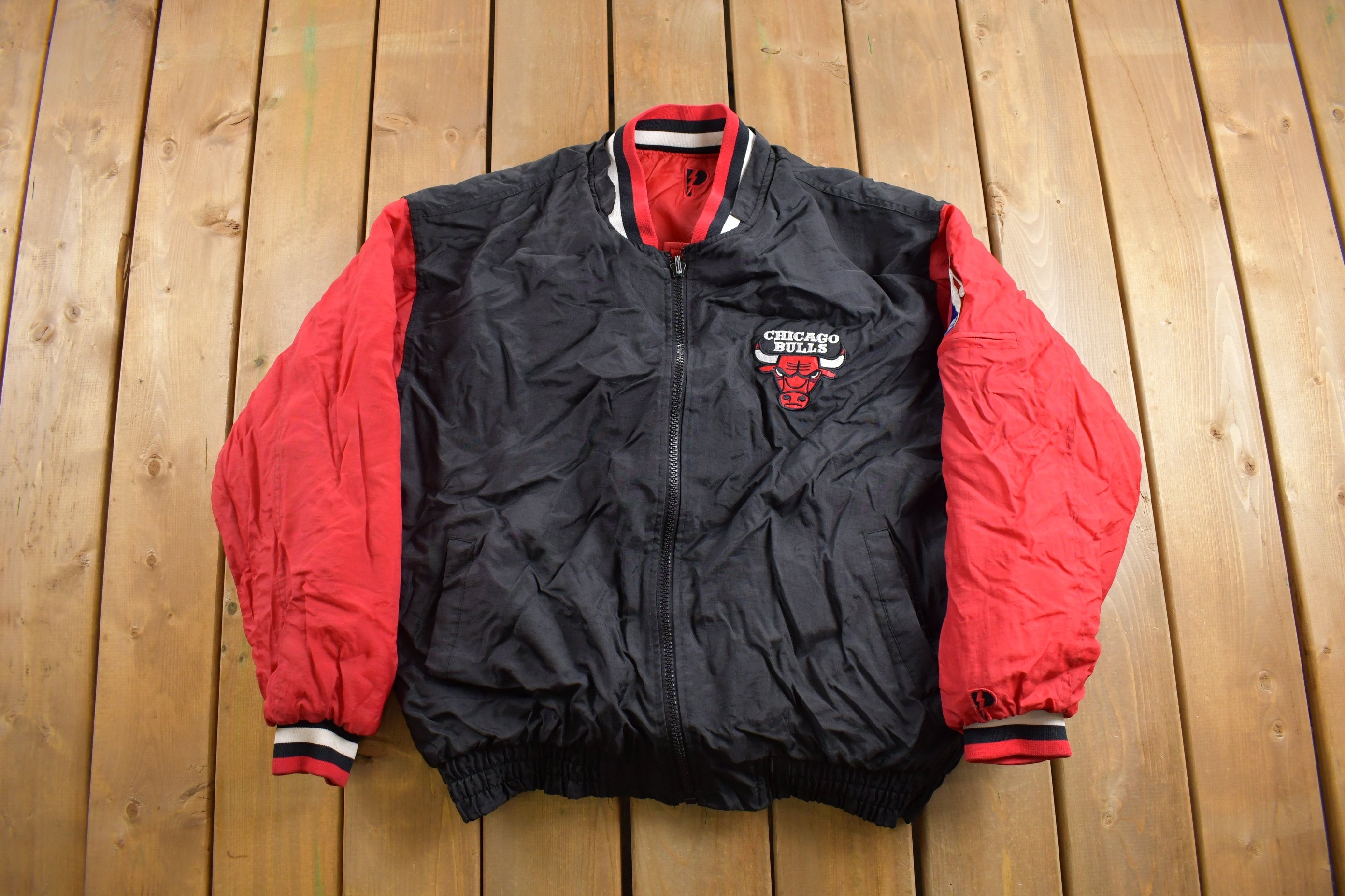 Vintage 1990s Reversible Chicago Bulls NBA Pro Player Puffer Jacket