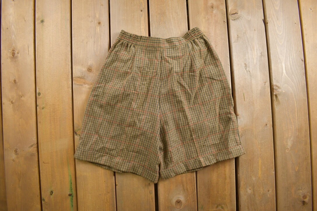 Vintage 1980s Brown Plaid Women's Shorts Size 24
