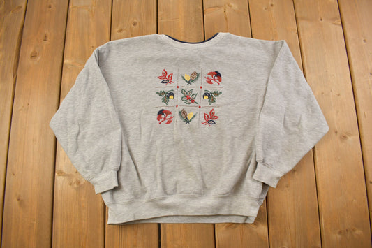 Vintage 1990s Acorns and Pinecones Themed Crewneck Sweatshirt / 90s Crewneck / Outdoors / Streetwear / Embroidered