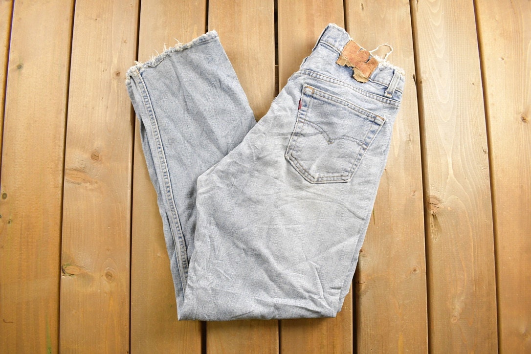 Vintage 1990s Levi's Red Tab Jeans Size 32 x 31