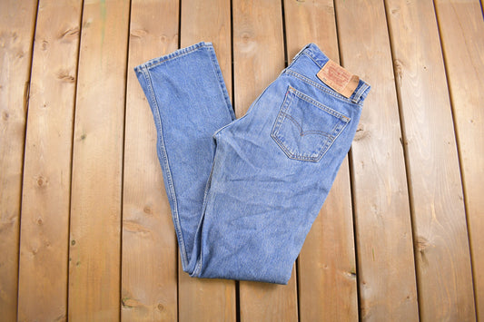 Vintage 1990s Levi's 501 Red Tab Jeans Size 31 x 36 / Blue / Mid Wash / Vintage Denim  / Made In USA / 80s Levi's / Straight Cut