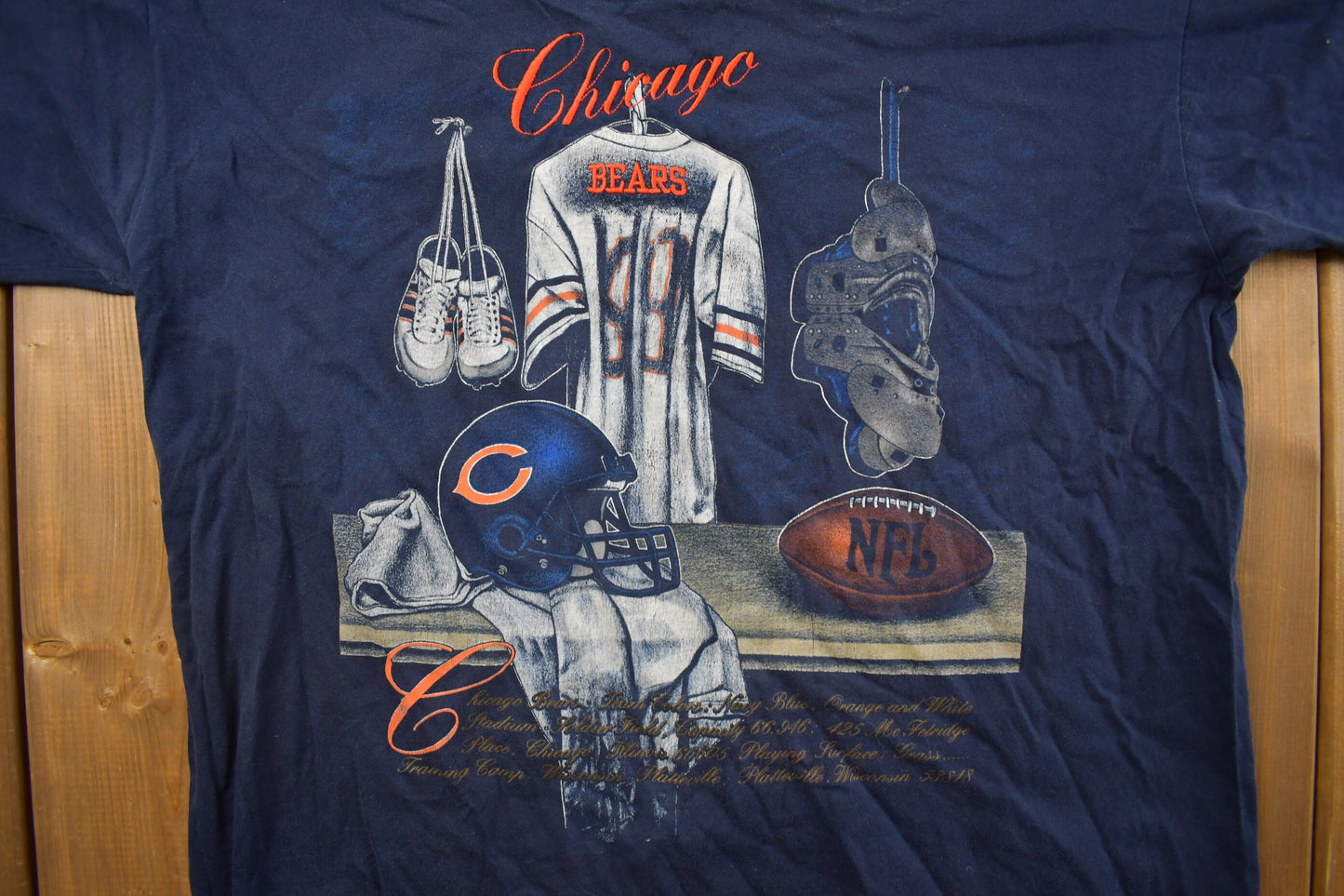 Vintage 1990s Chicago Bears CCM NFL Graphic T-Shirt/ Made In Canada / Single Stitch / NFL / 90s Streetwear / Sportswear