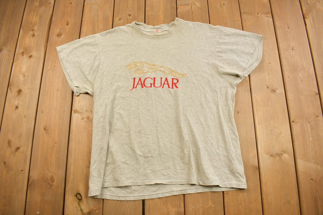 Vintage 1990s Jaguar Graphic T Shirt / Vintage T Shirt / Streetwear / Graphic Tee / Single Stitch / Made In Canada / Vintage Cars