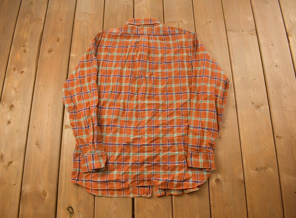 Vintage 1960s Arrow Cum Laude Plaid Flannel Button Up Shirt
