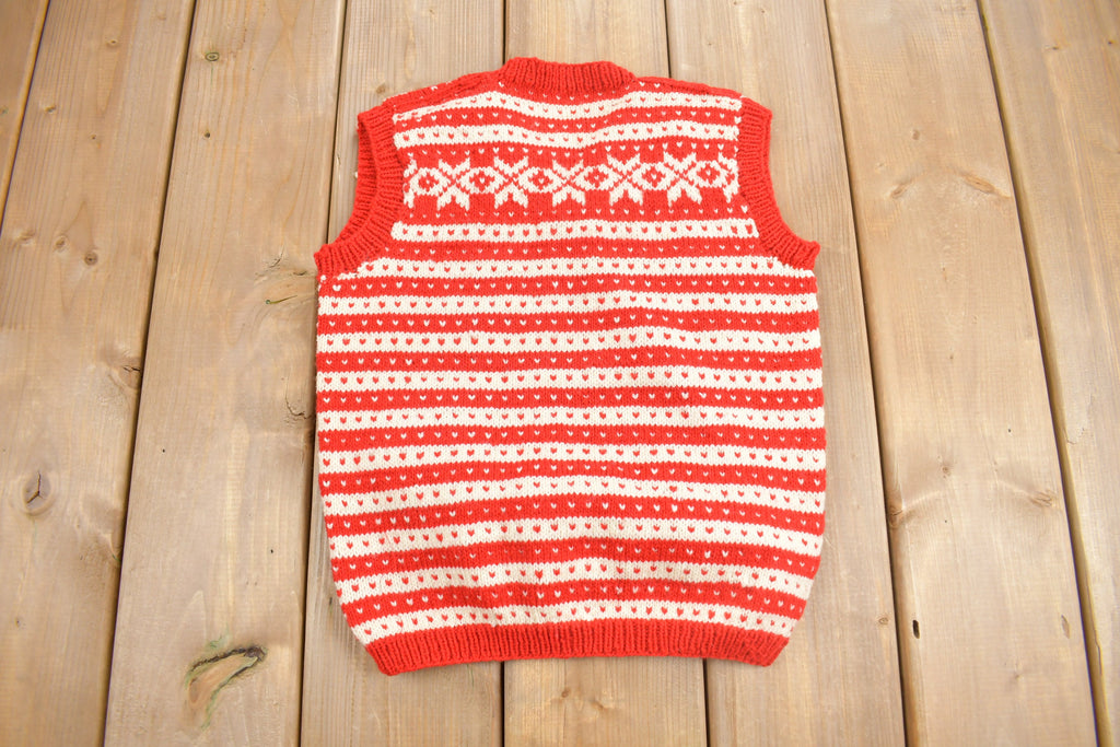 Vintage 1970s Heart Theme Knit Sweater Vest