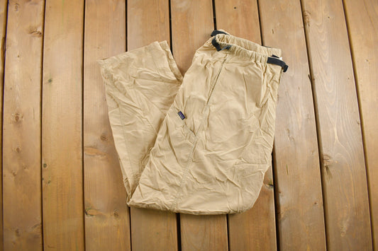 Vintage 1990s Patagonia Track Pants Size XL / American Vintage / Streetwear / Vintage Pants / Vintage Sweat Pants / Hiking
