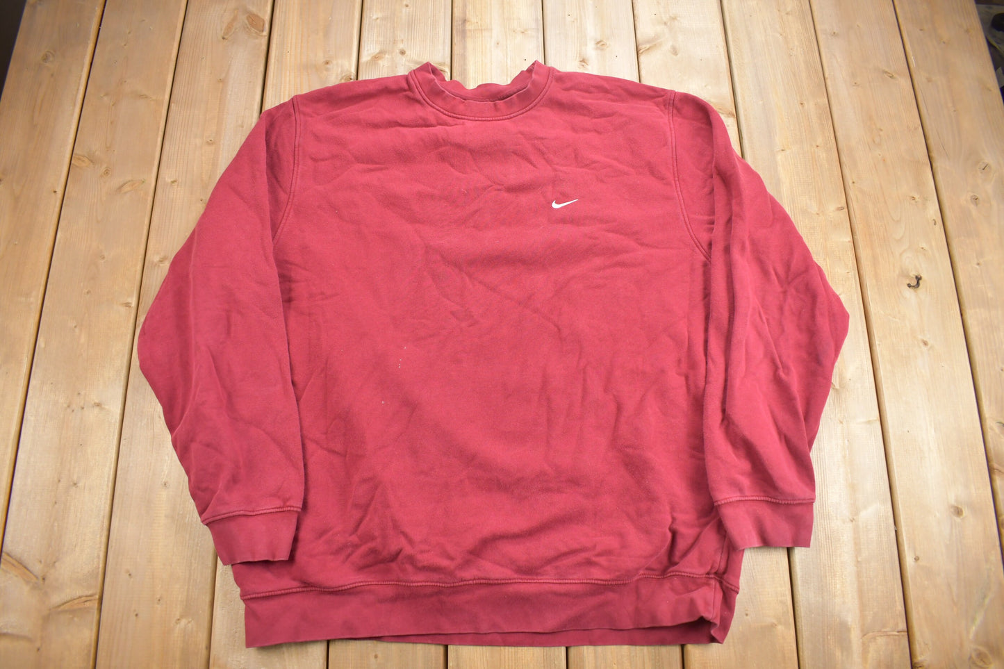 Vintage Y2K Nike Embroidered Mini Swoosh Crewneck Sweatshirt / Vintage Nike / Sportswear / Red Crewneck