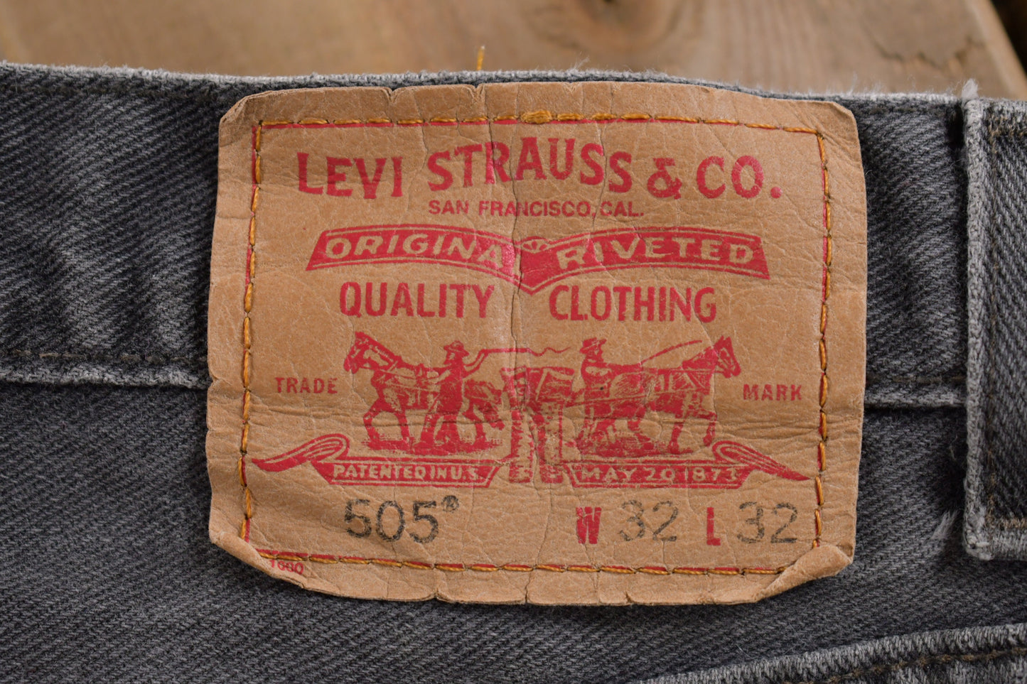 Vintage 1990s Levi's 505 Red Tab Black Jeans Size 31 x 29 / 90s Denim / Streetwear Fashion / Vintage Denim / Made In USA / Vintage Levi's