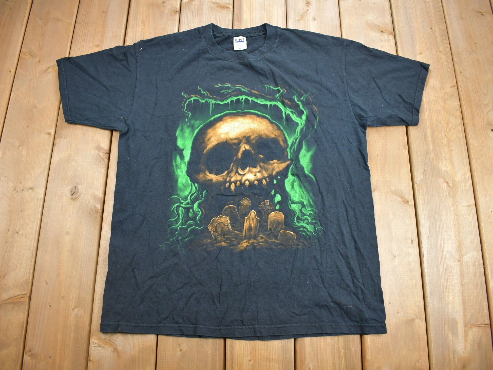 Vintage Y2K Skull Theme Graphic T-Shirt