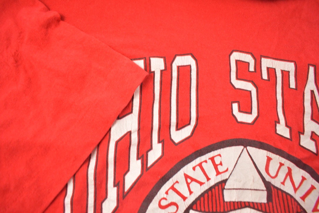 Vintage 1990s Ohio State University Collegiate T-Shirt / NCAA Tee / Americana / Sportswear / Single Stitch