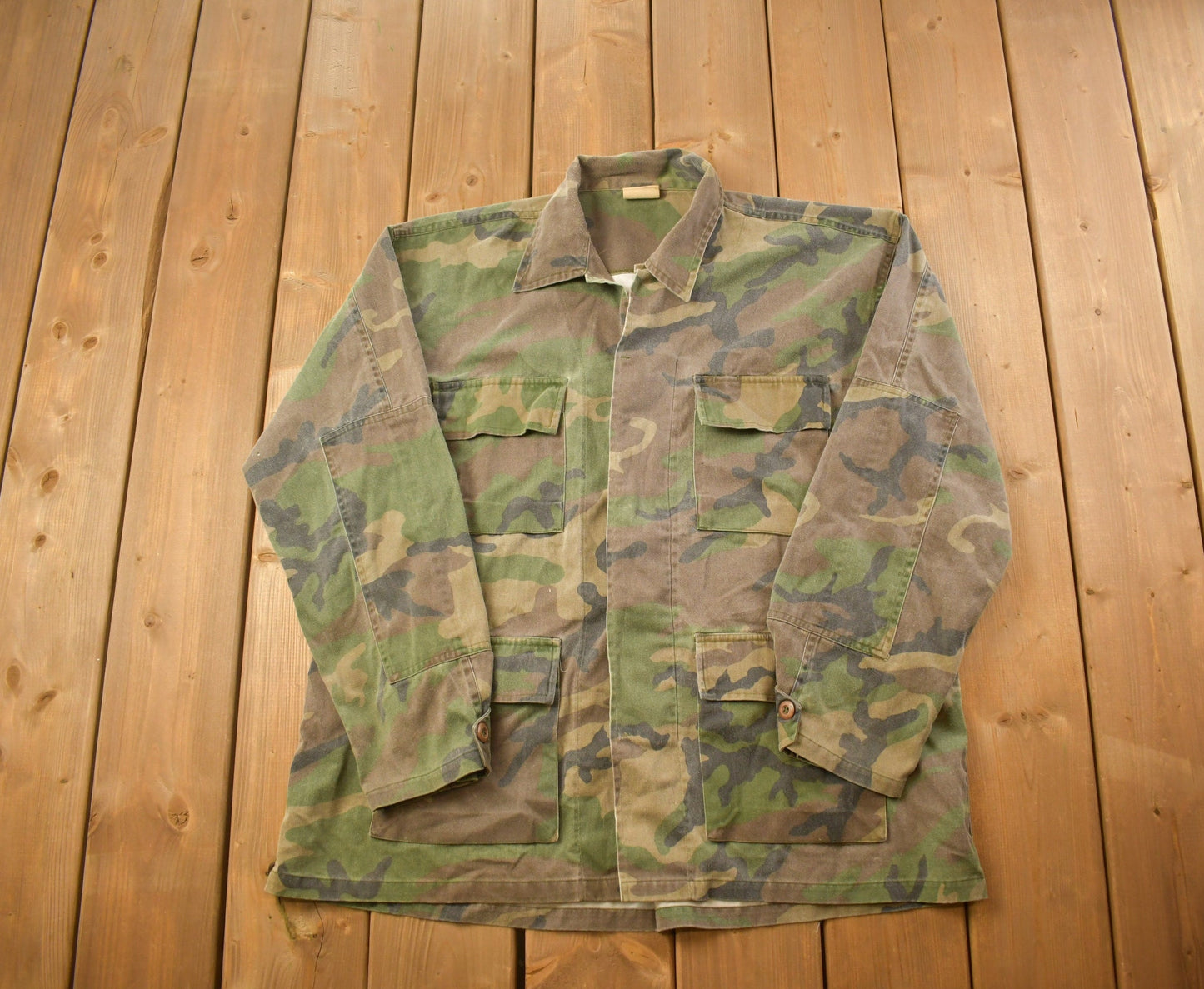 Vintage Unit 9 Military Button Up Shirt/ USMC / US Army Green / Militaria / Patchwork / U.S. Army Top / Authentic Military Gear