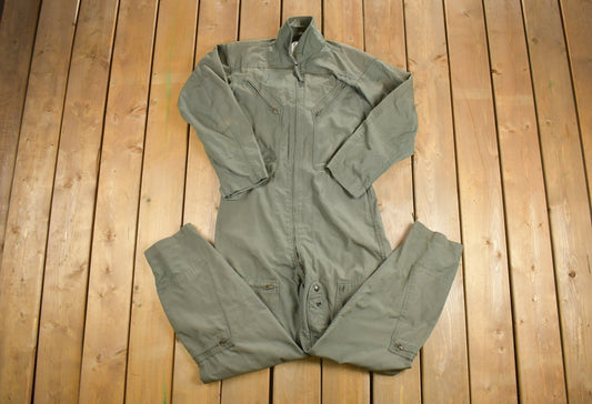 Vintage 1981 US Military Flyers Coveralls Jumpsuit Size 40 L / Vintage Overalls / Militaria / Distressed Coveralls / Type CWU / 80s