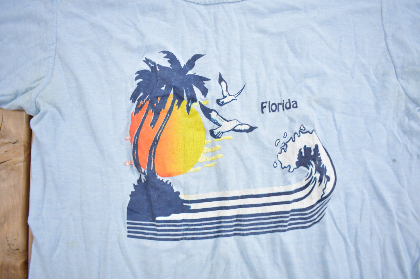 Vintage 1980s Florida Graphic Souvenir T Shirt / Streetwear / Made In USA / Vacation Tee / Travel T Shirt / Single Stitch / 80s Tee