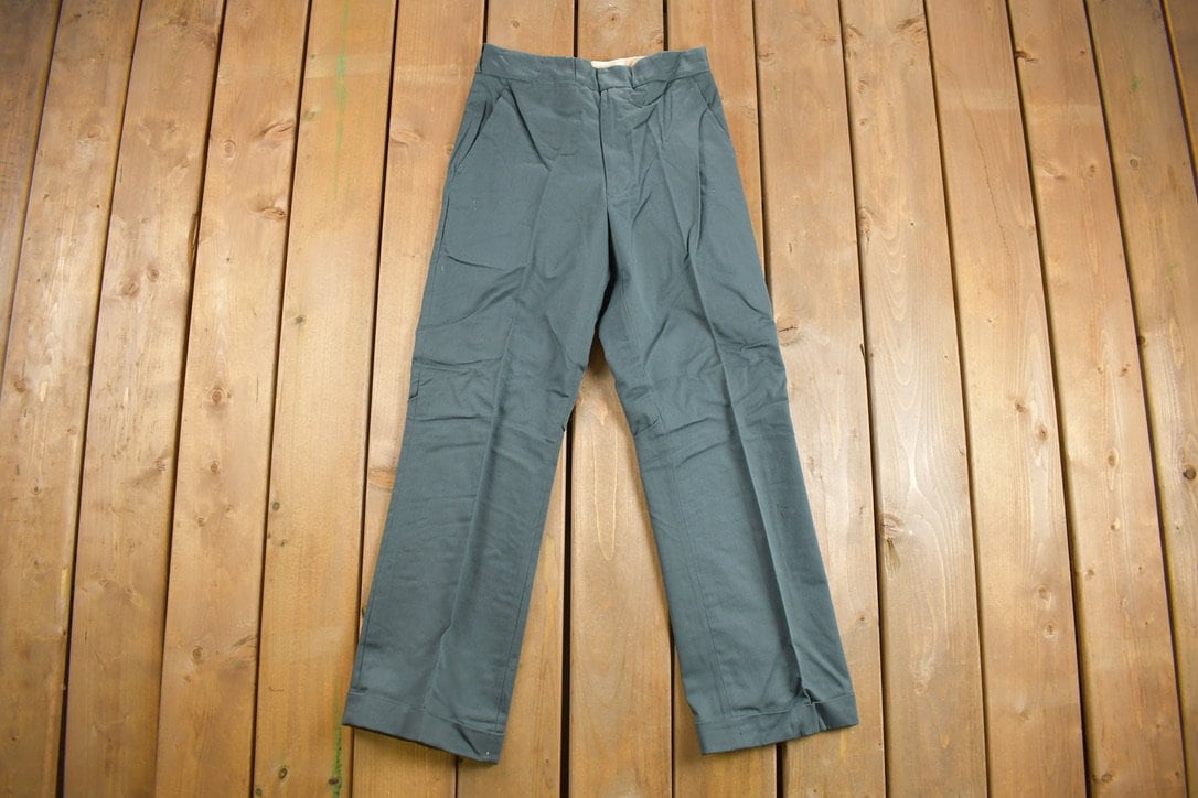 Deadstock Vintage 1980s ETA Pleated Trousers Size 28 x 30.5 / 80s Workwear / 1980s Pants / Olive Green /