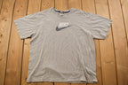 Vintage 1990s Nike Logo Graphic T-Shirt