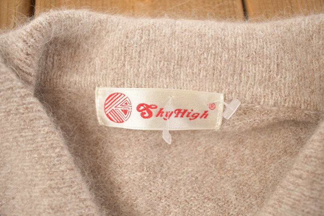 Vintage 1990s SkyHigh 100% Wool Knit Sweater / Vintage 90s Crewneck / Outdoorsman / Vintage Knit / Winter Sweatshirt