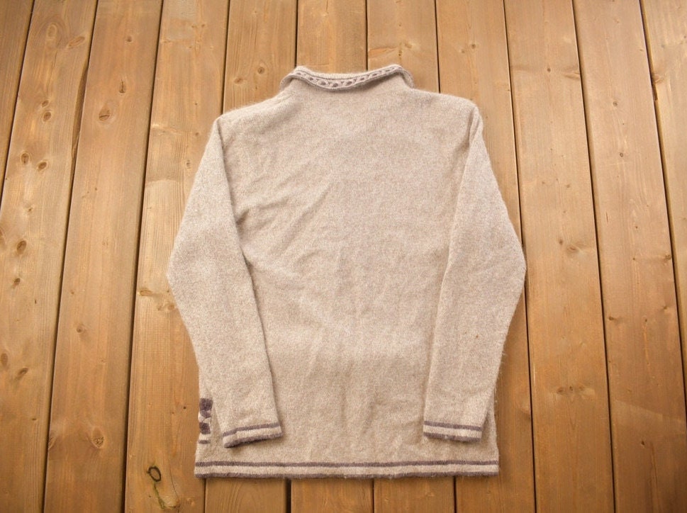 Vintage 1990s SkyHigh 100% Wool Knit Sweater / Vintage 90s Crewneck / Outdoorsman / Vintage Knit / Winter Sweatshirt