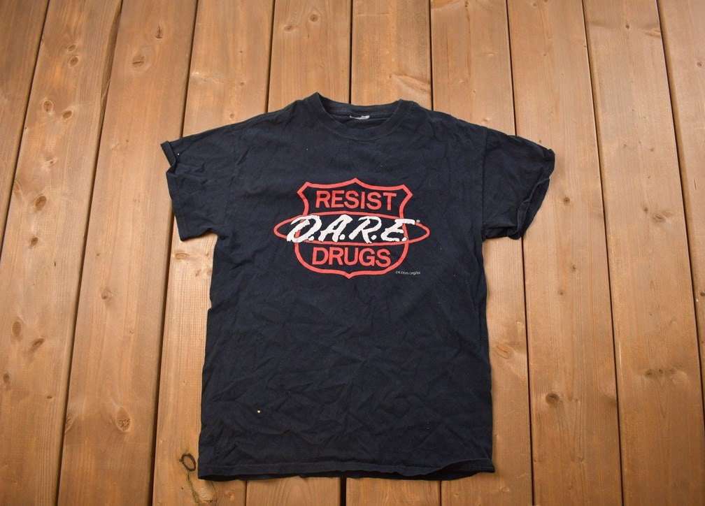 Vintage 1990s D.A.R.E Resist Drugs Graphic T Shirt / Vintage T Shirt / Streetwear / Graphic Tee /