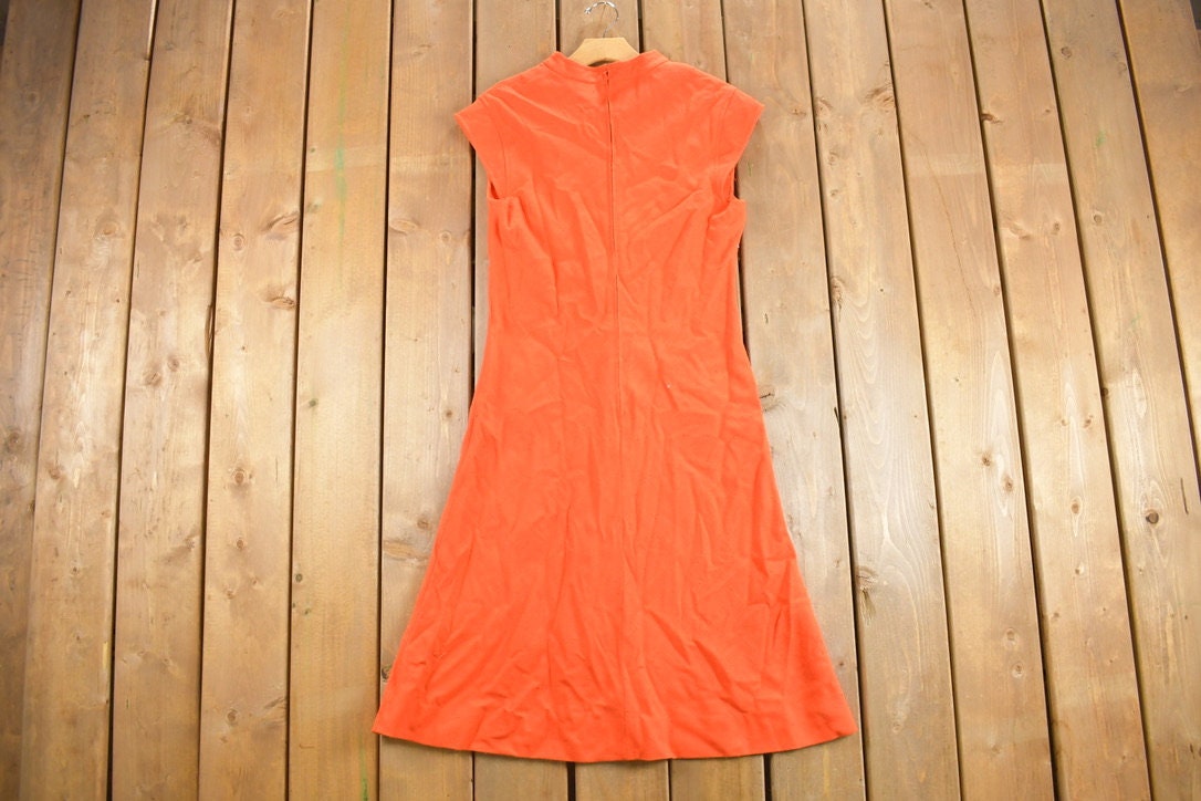 Vintage 1960s Sleeveless Mod Mini Dress