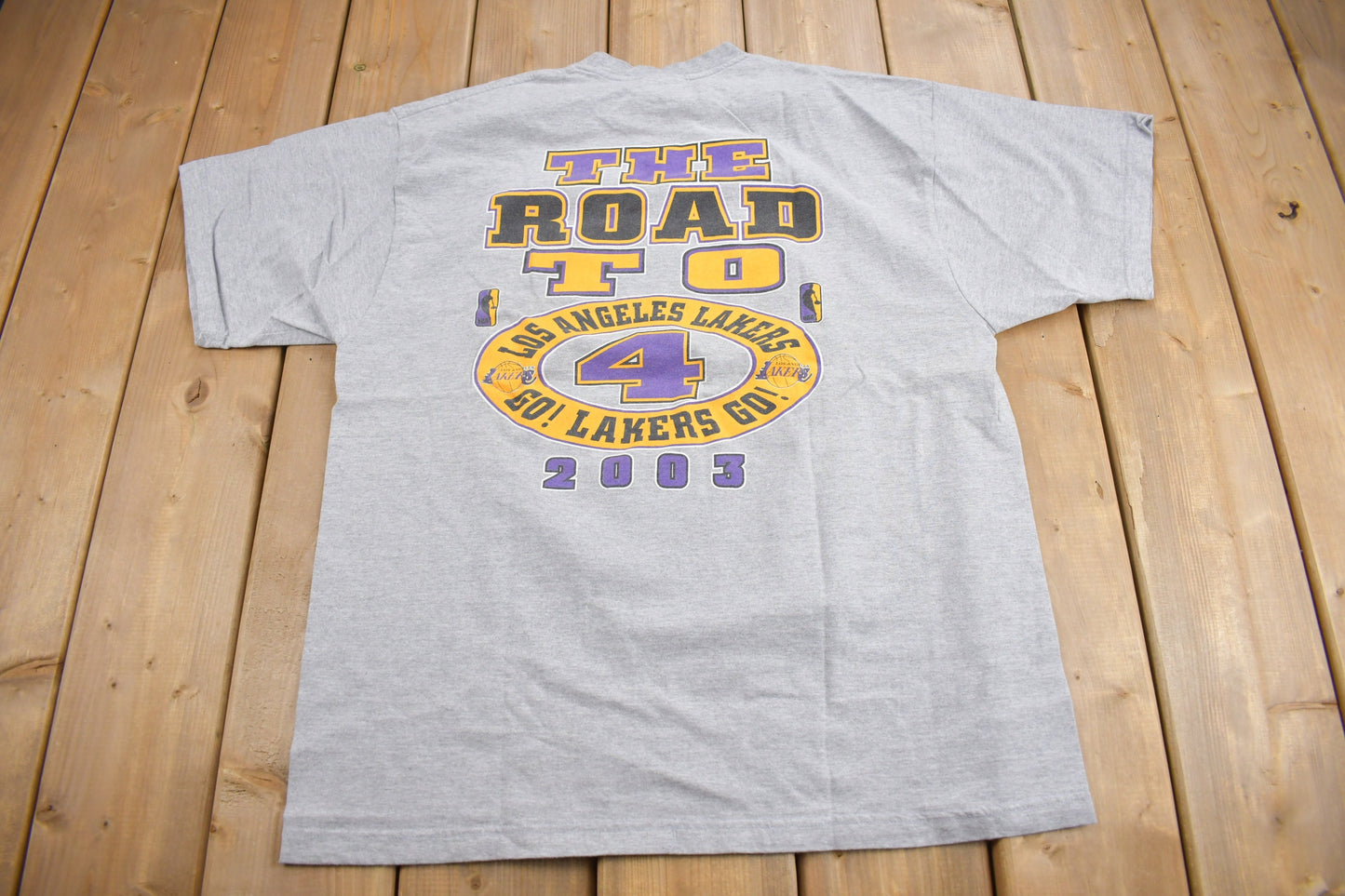 Vintage 2003 Los Angeles Lakers NBA Champs Graphic T-Shirt