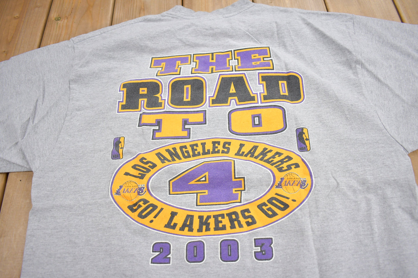 Vintage 2003 Los Angeles Lakers NBA Champs Graphic T-Shirt