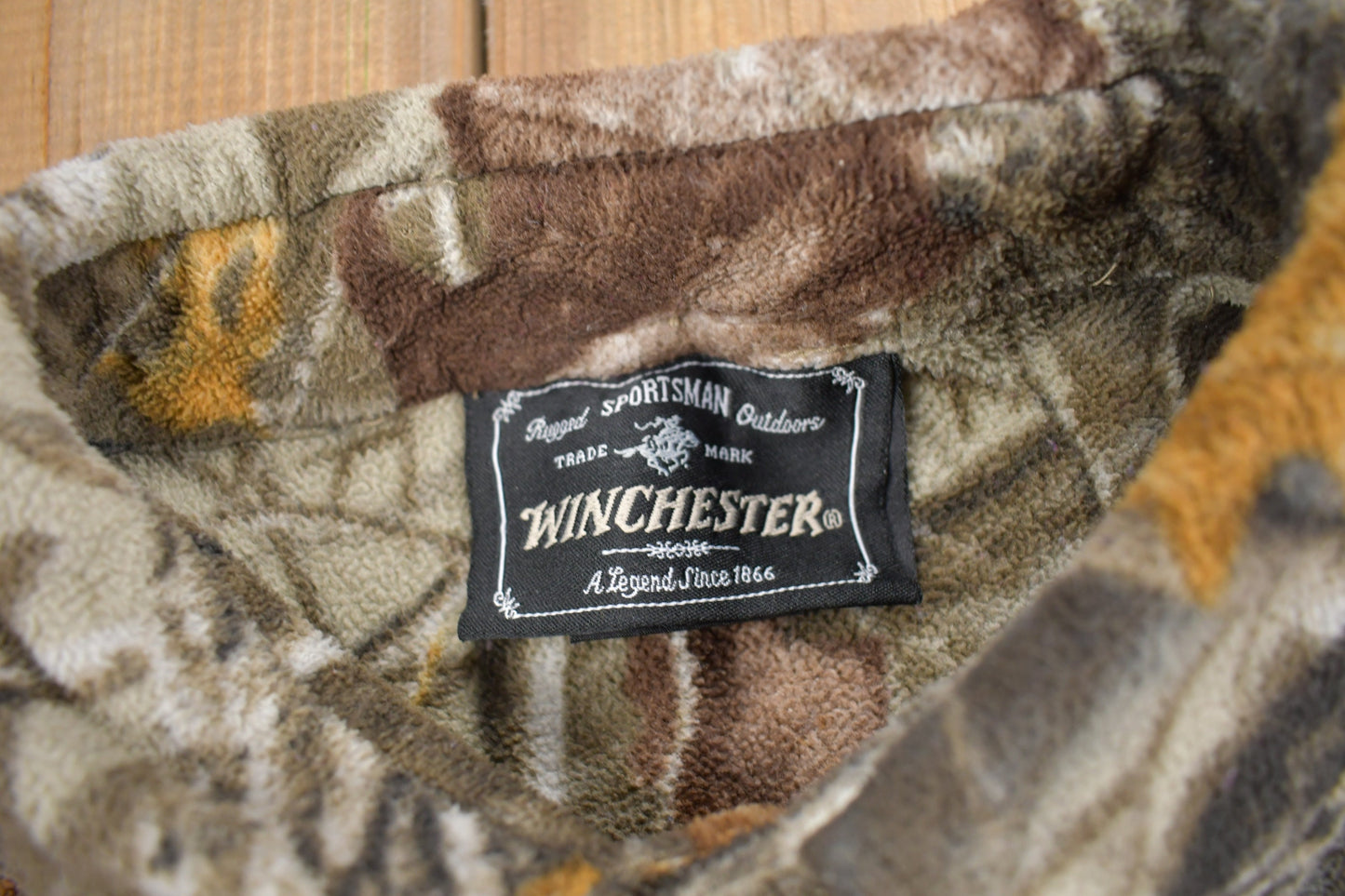 Vintage 1990s Winchester Tree Camo Button Up Fleece Shirt