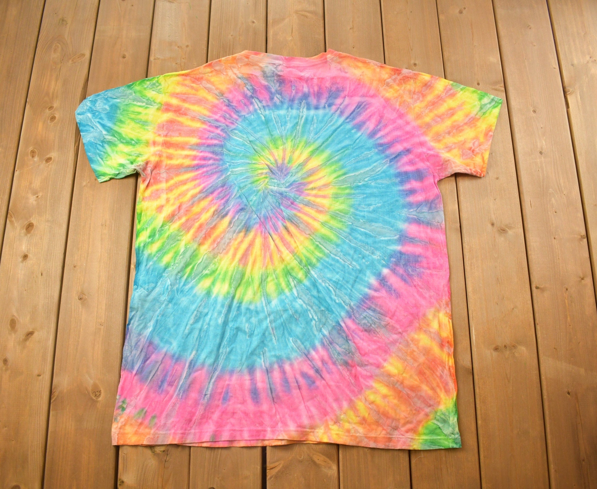 Vintage 1990s Common Threads Tie Dye All Over Print T-shirt
