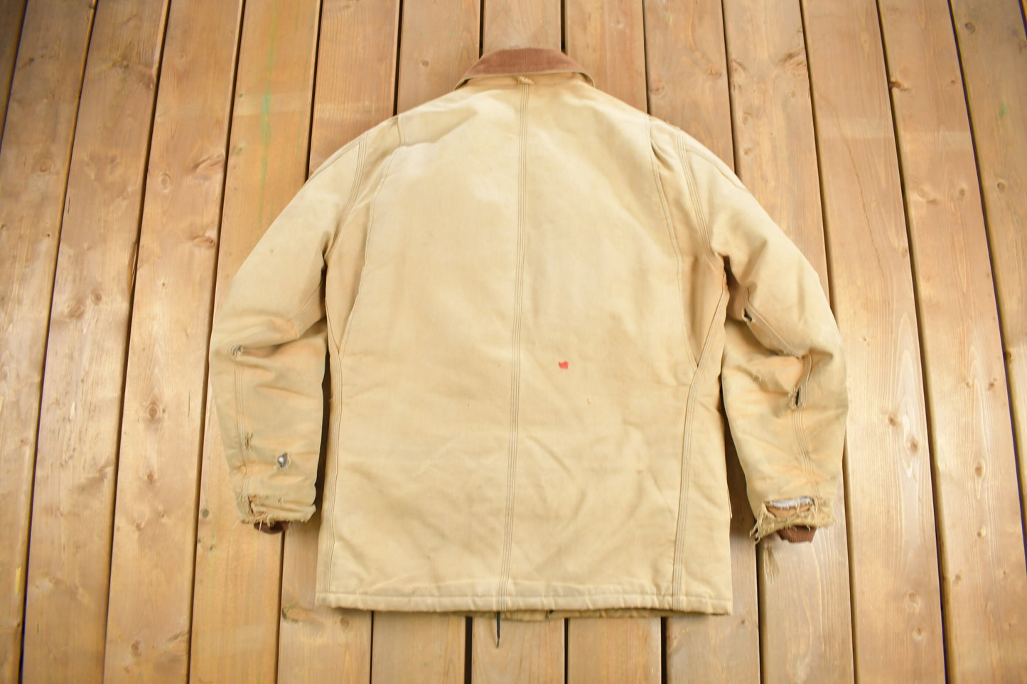 Vintage 1990s Carhartt Traditional Work Jacket / Diamond Quit Lined / Workwear / Streetwear / 1990s / Distressed Carhartt