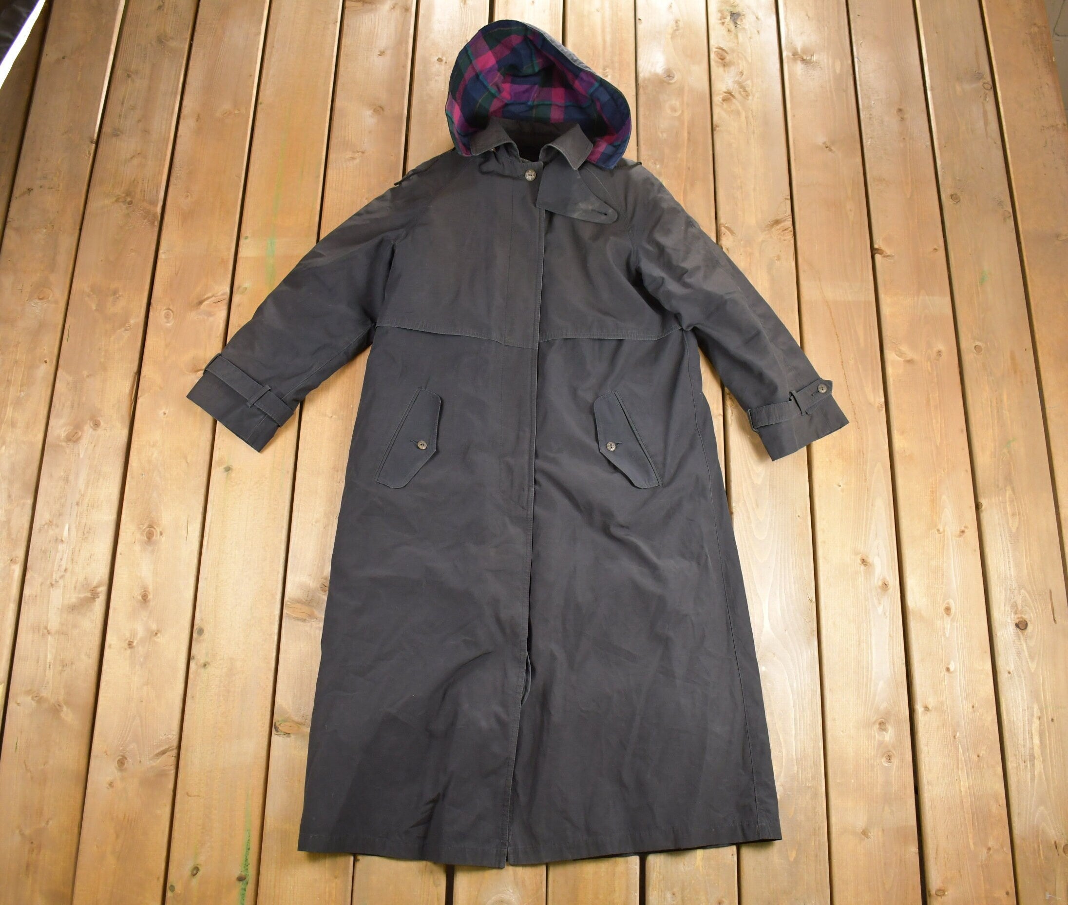 Vintage 1980s Eddie Bauer Black Hooded Goose Down Rain Coat / Winter Jacket  / Outdoor Wear / Vintage Eddie Bauer / Outerwear /