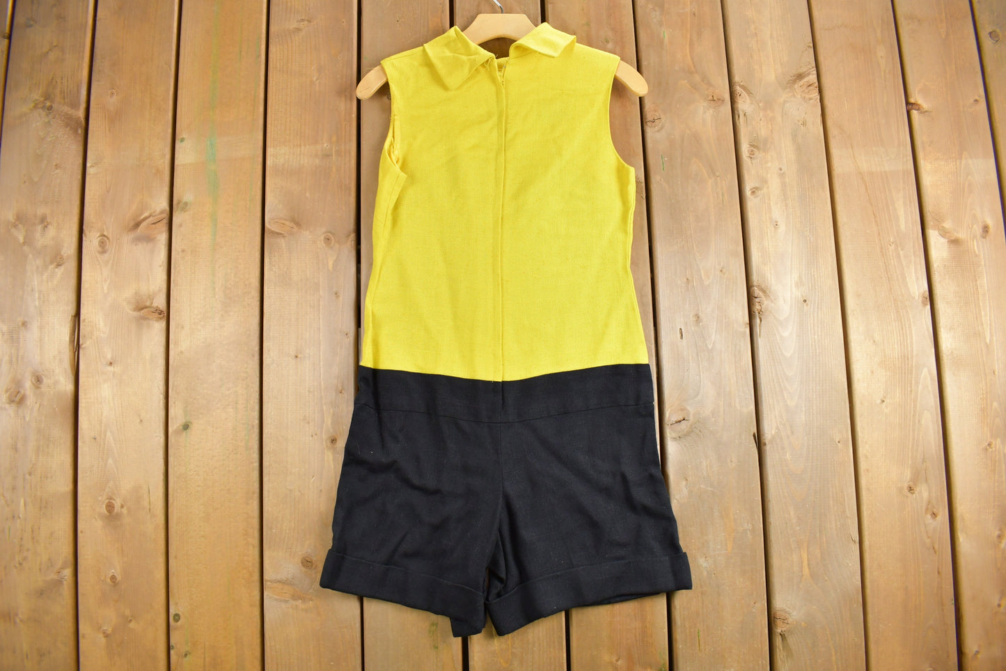 Vintage 1970s Bandbox Zip Up Sleeveless Nylon Romper / True Vintage / Retro Style / Mod / Vintage Summer Wear