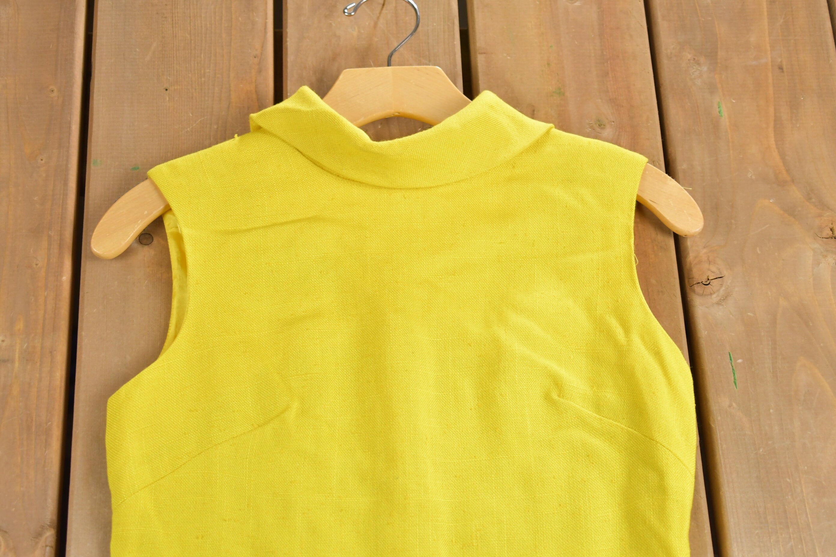 Vintage 1970s Bandbox Zip Up Sleeveless Nylon Romper