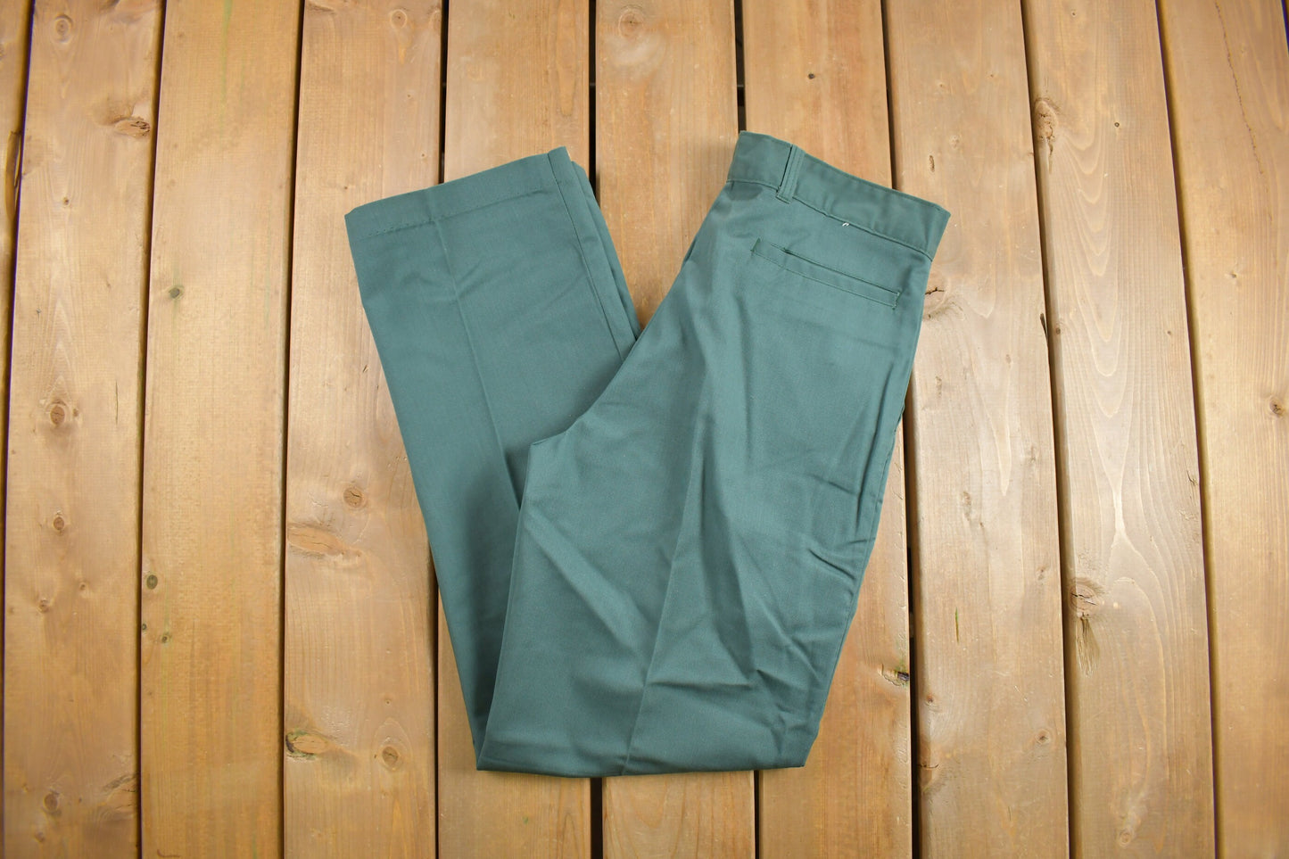 Vintage 1980s Pleated Trousers Size 33 x 32 / 80s Workwear / 1980s Pants / Olive Green / Made in Canada