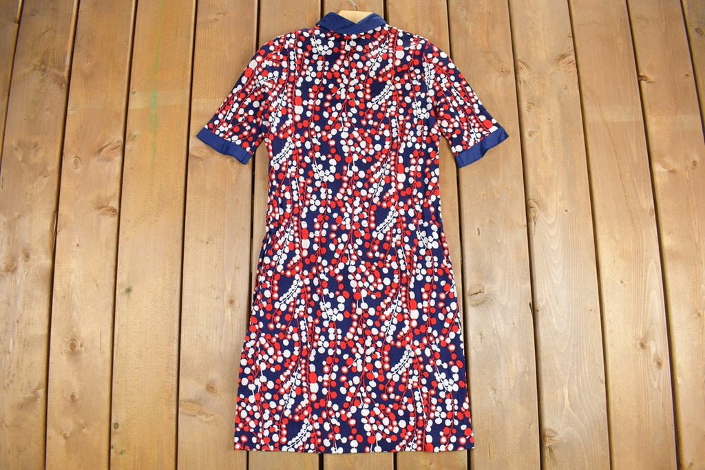 Vintage 1960s Short Sleeve Shirt Dress