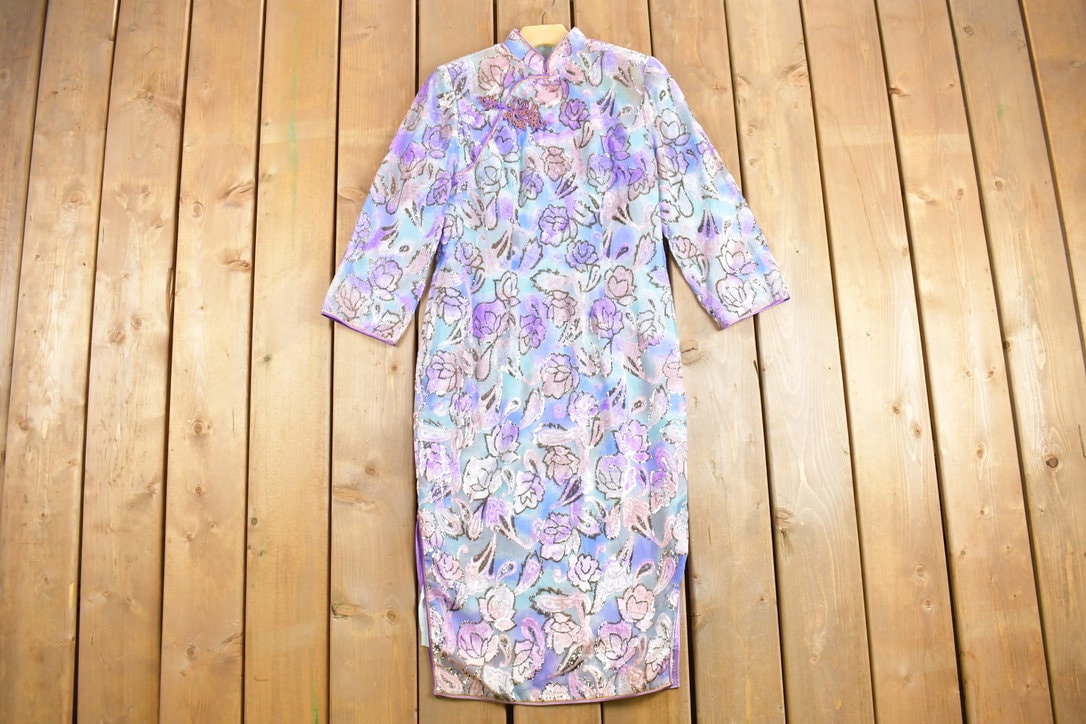 Vintage 1970s Cheongsam Dress