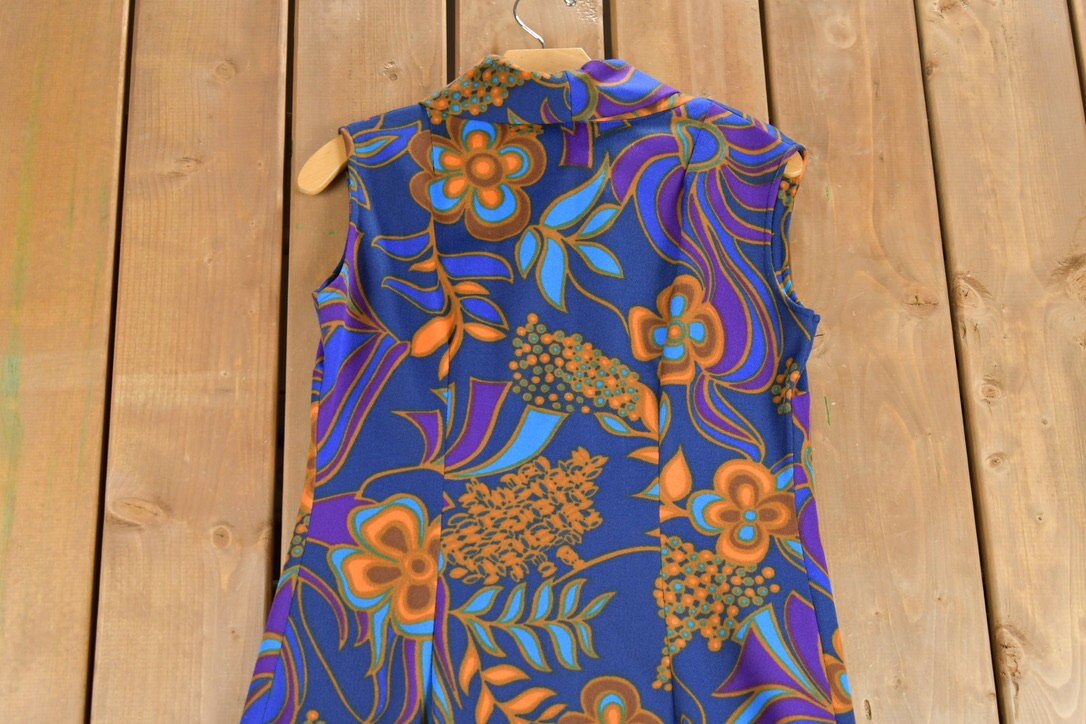 Vintage 1970s Floral Dress / True Vintage Dress / Long Dress / Summer Dress / 1970s Dress /