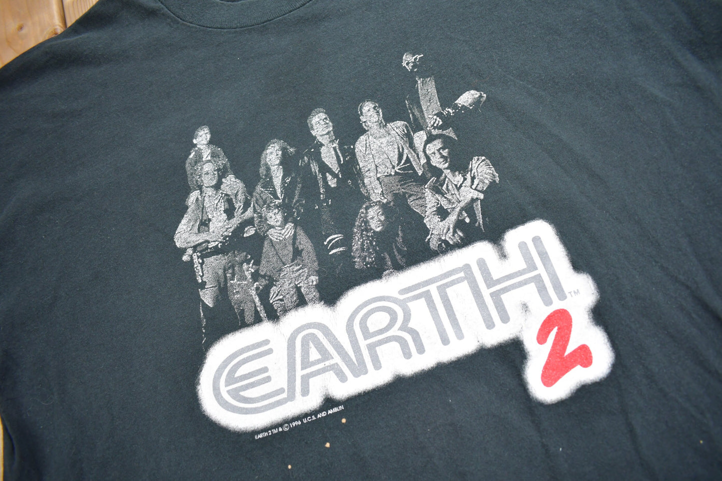 Vintage 1996 Earth 2 TV Promo T-shirt / Vintage Televison Tee / Made In USA / Single Stitch / Rare Vintage