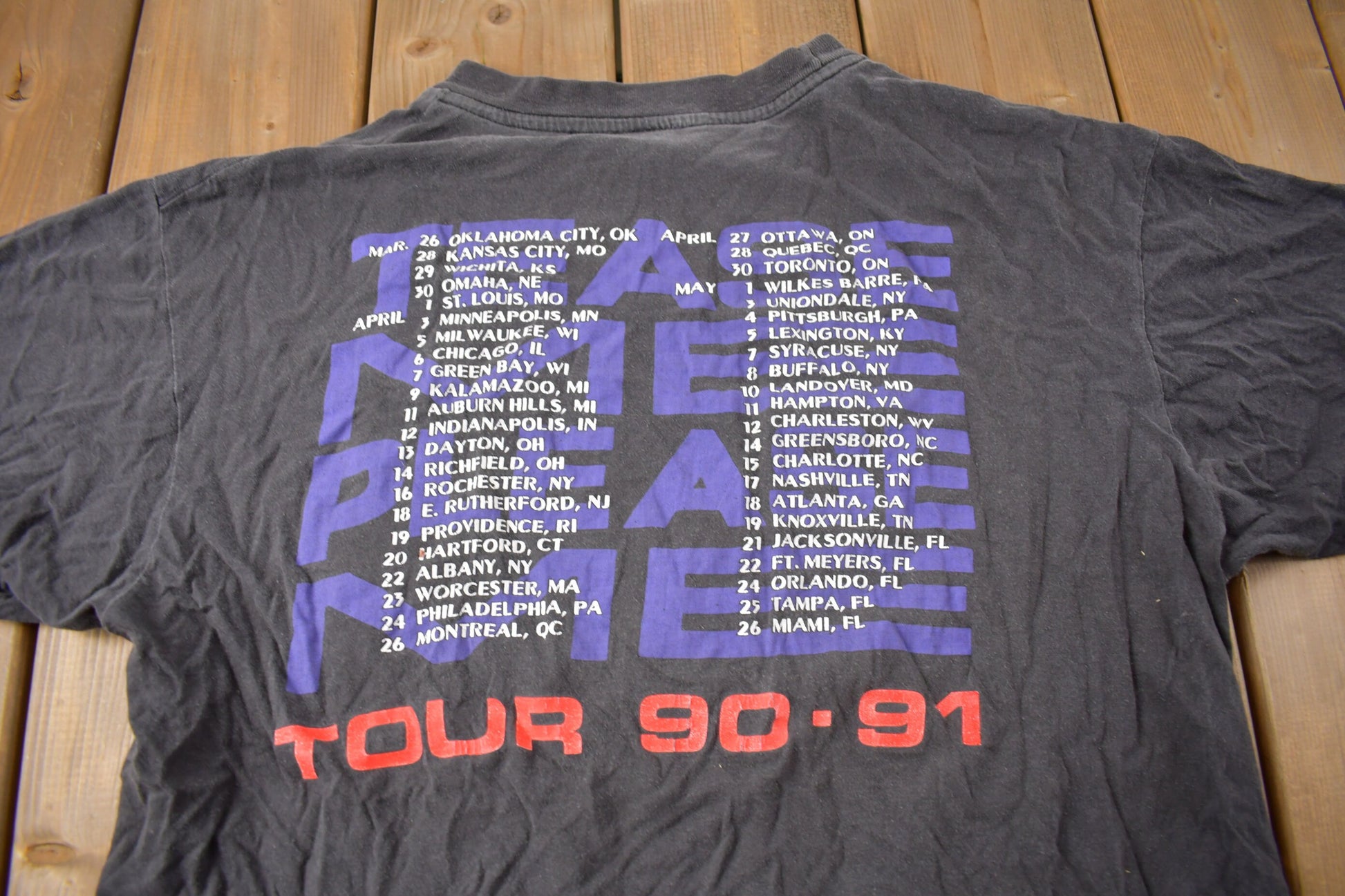 Vintage 1990 Scorpions Tease Me Please Me Tour T-shirt