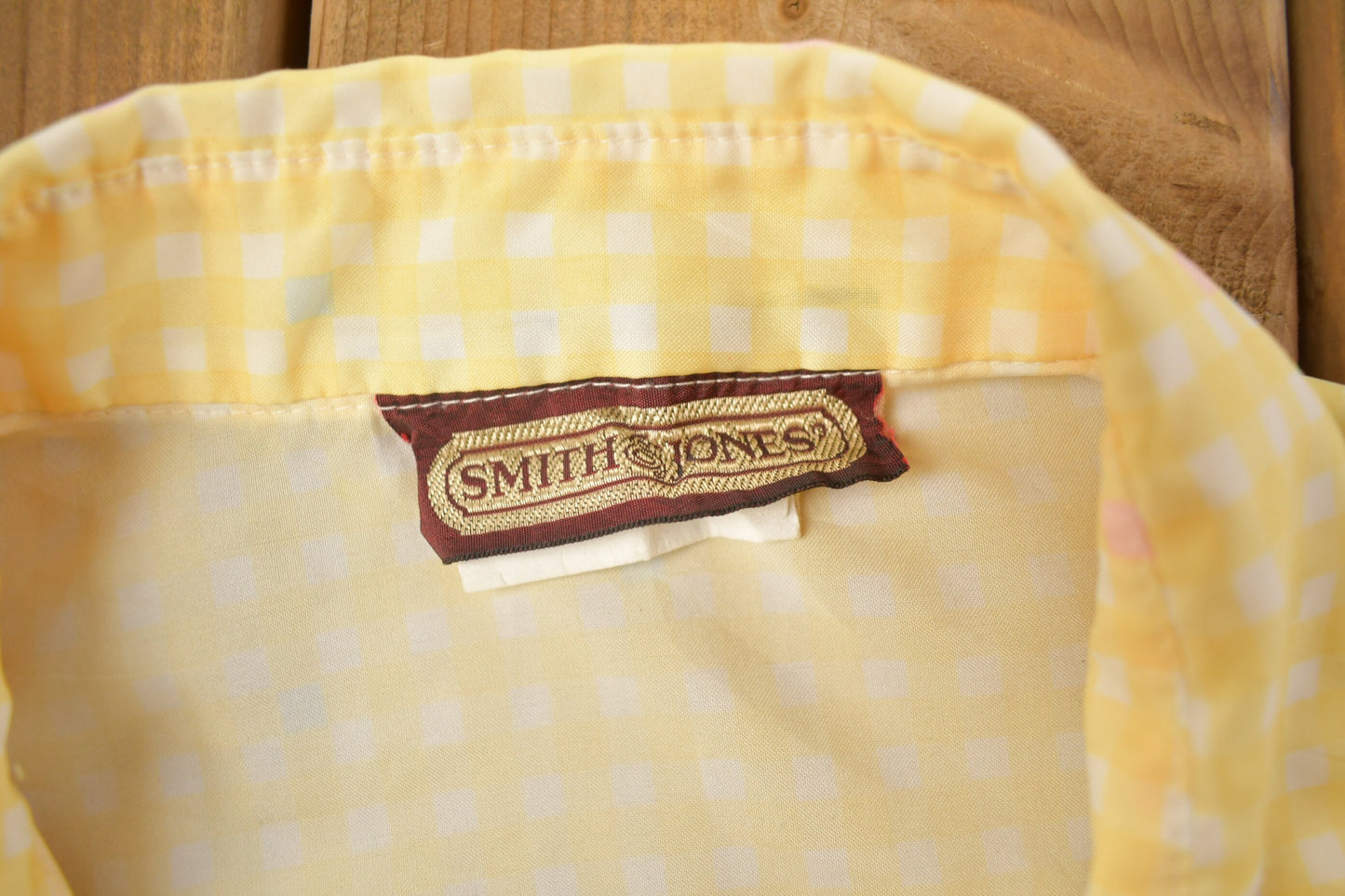 Vintage 1990s Smith & Jones Checkered Button Up Shirt / 1990s Button Up / Vintage Flannel / Basic Button Up / All Over Print