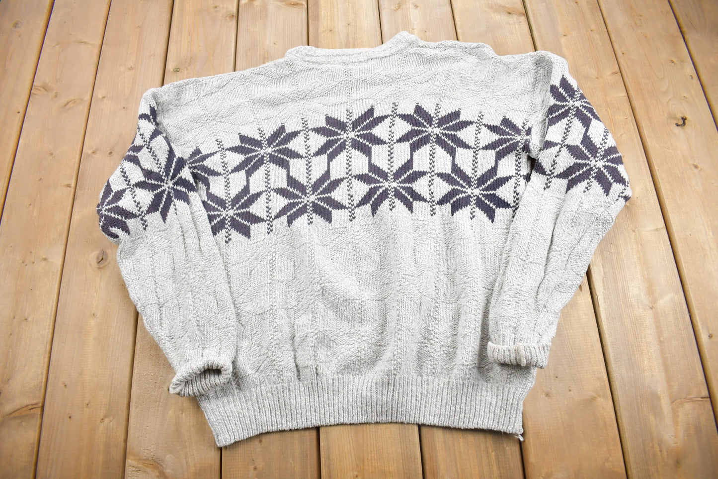 Vintage 1990s Northwest Territory Snowflake Knit Sweater