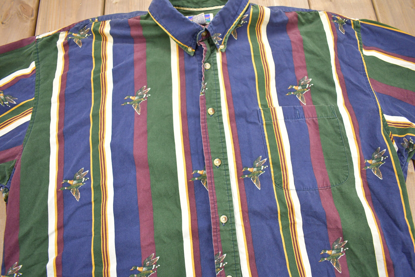 Vintage 1990s North Crest Striped Duck Hunt Theme Button Up Shirt