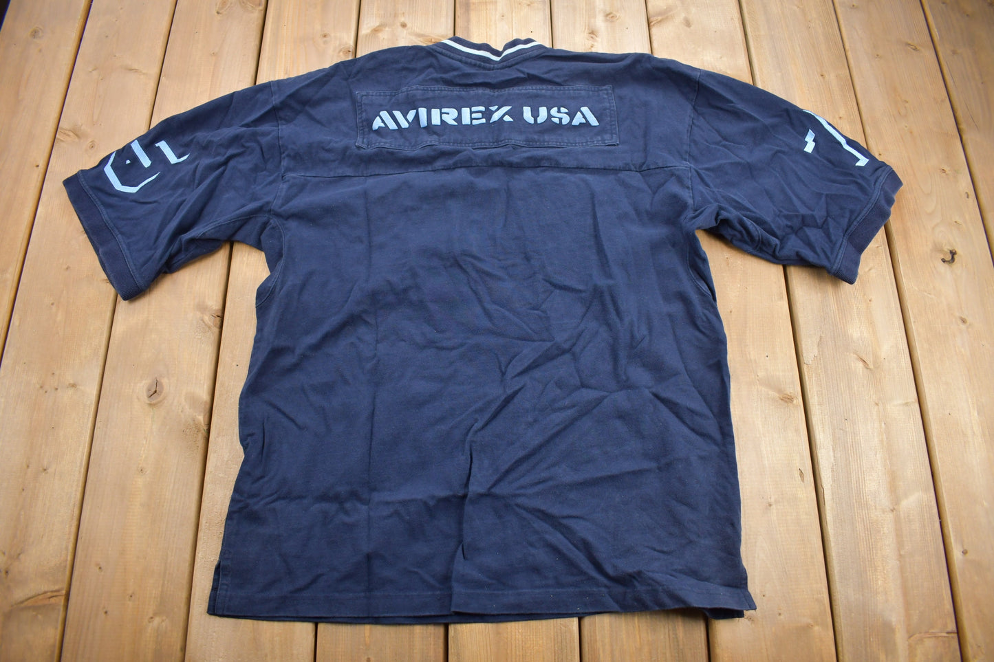 Vintage Y2K Avirex Appliqué Graphic T-Shirt