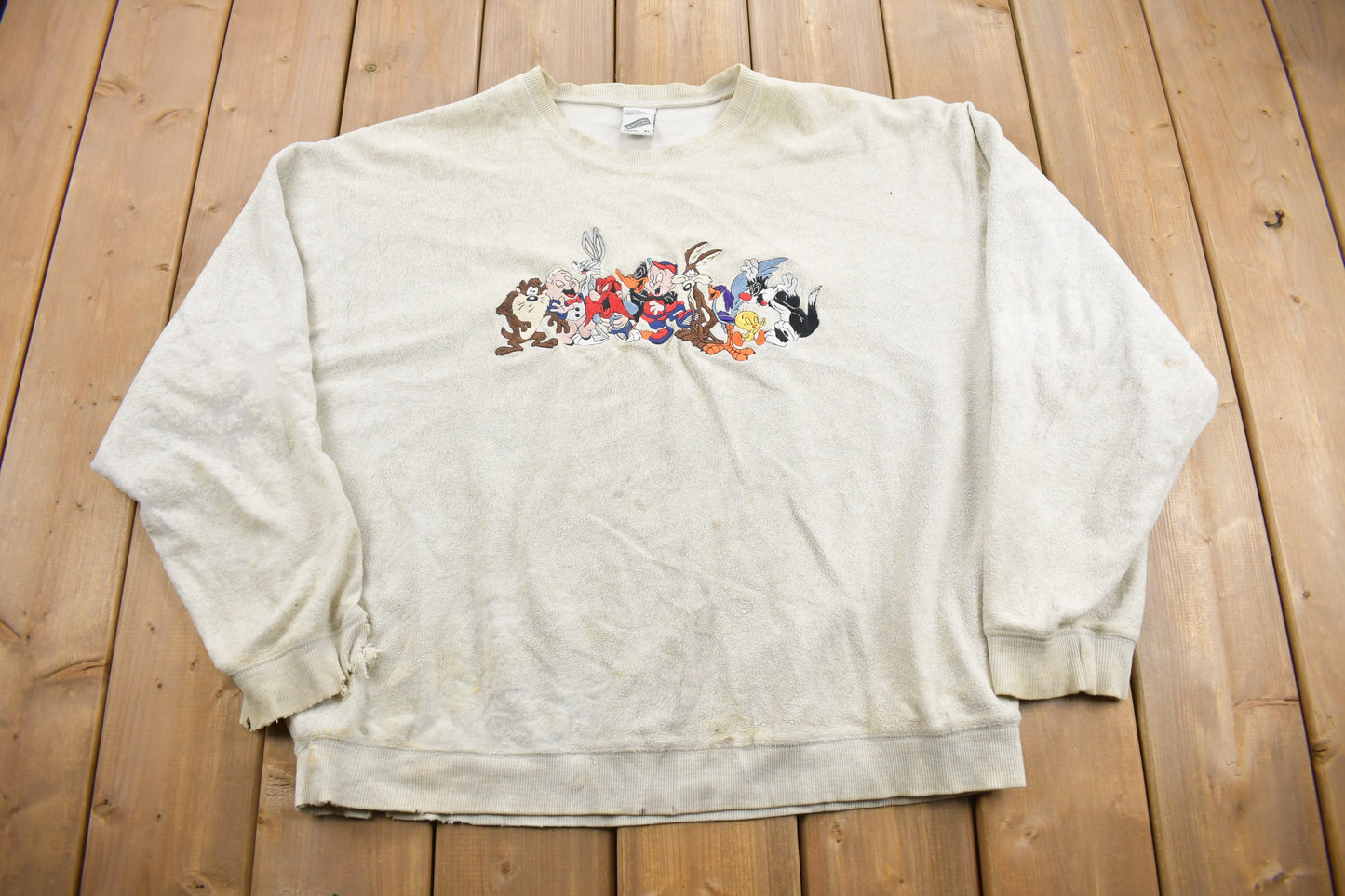 Vintage 1998 Looney Tunes Embroidered Fleece Crewneck Sweatshirt