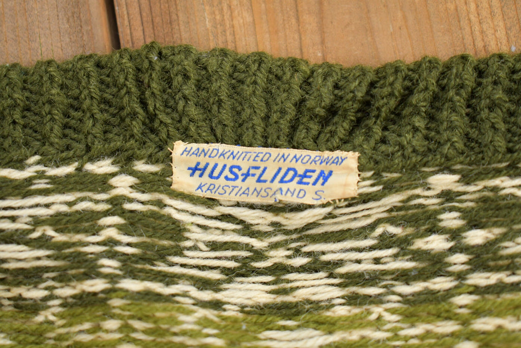 Vintage 1960s Husflinden Hand Knit Cardigan Sweater