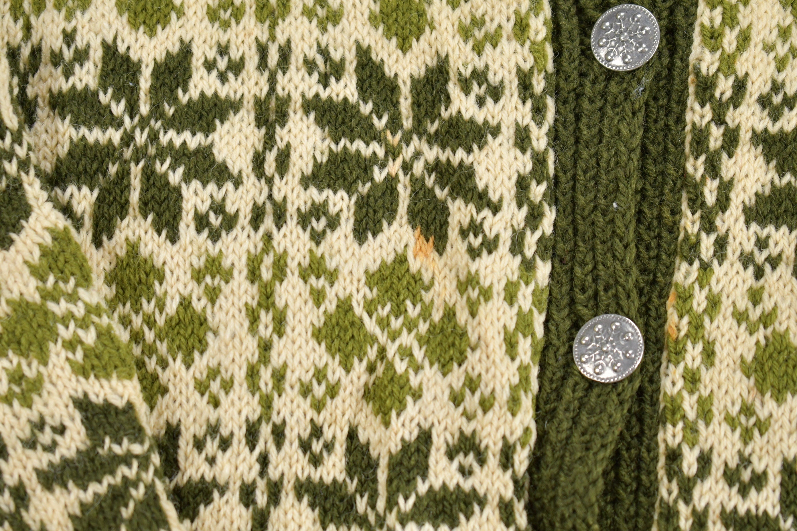 Vintage 1960s Husflinden Hand Knit Cardigan Sweater