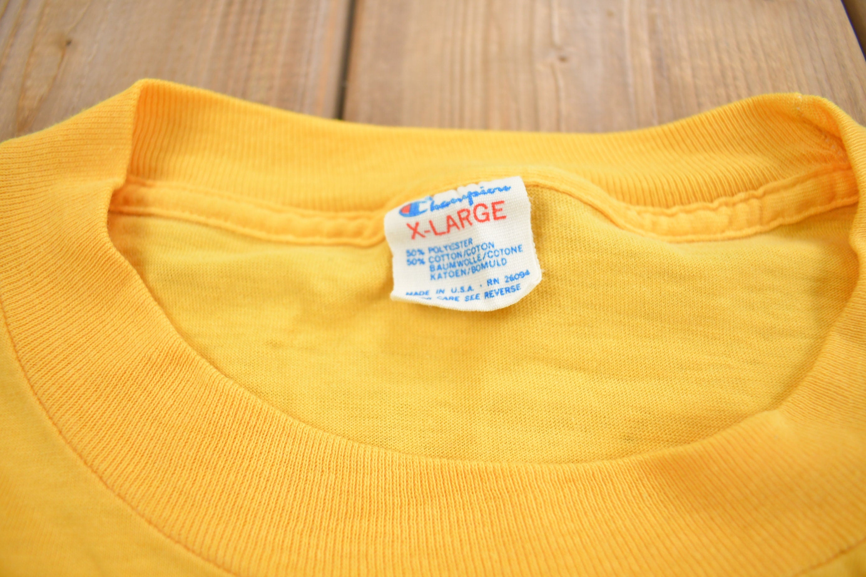 Vintage 1980s Los Angeles Lakers NBA Champion T-Shirt