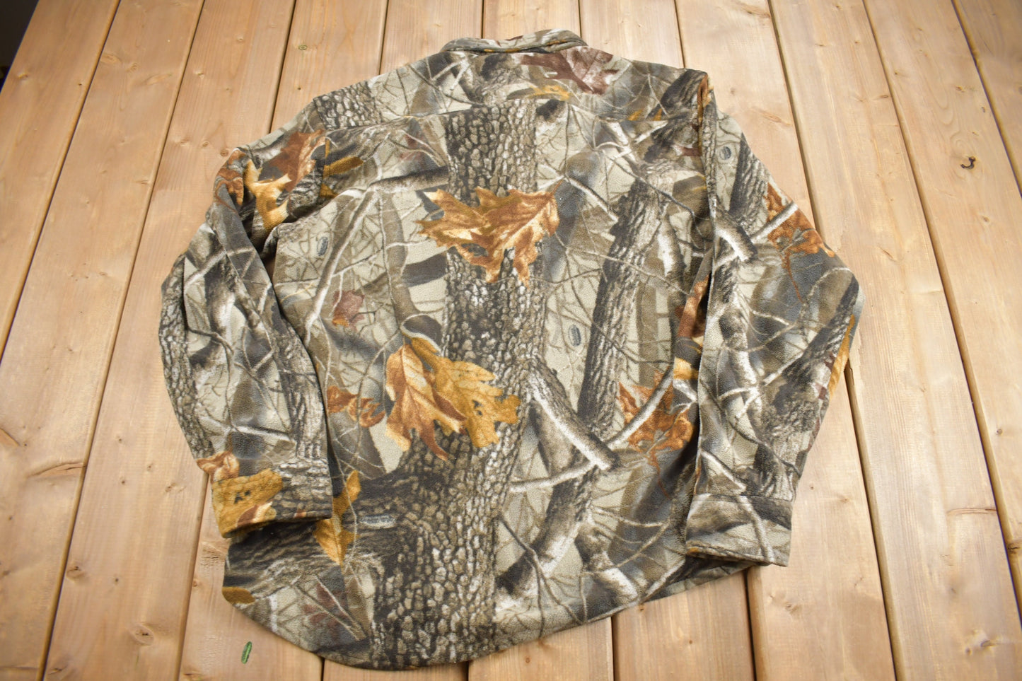 Vintage 1990s Winchester Tree Camo Button Up Fleece Shirt